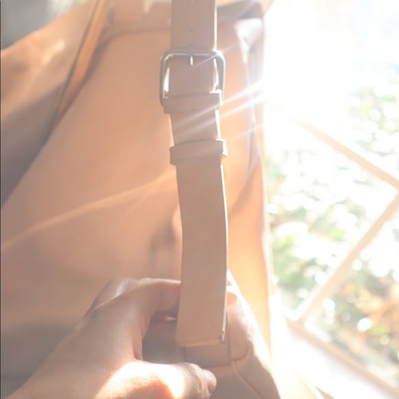 Pink backpack - Picture 3 of 3